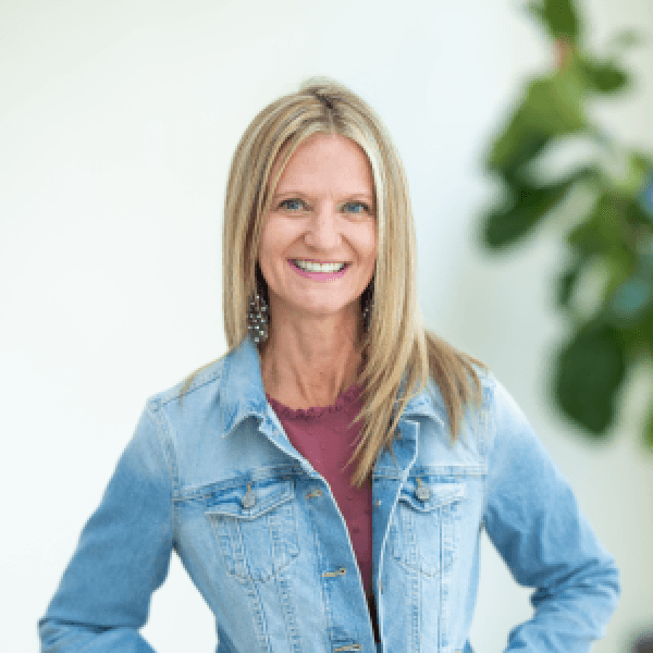 Dr. Colleen Saringer