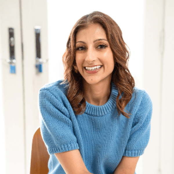 Kamini Wood