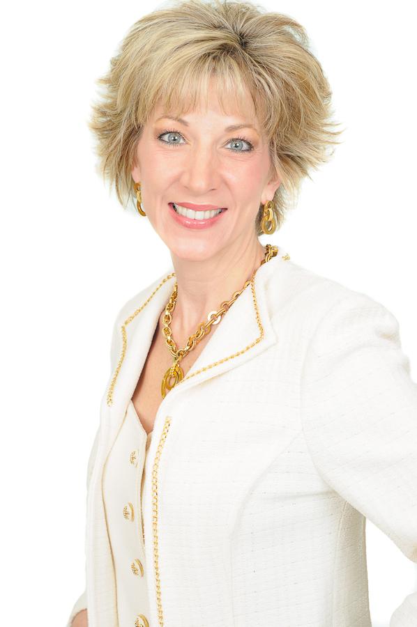 Laura Stack White 27 half shot no clock