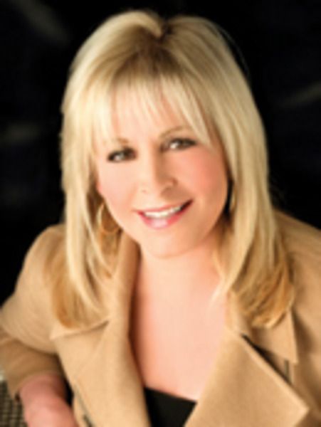 Dr. Christine Dumas