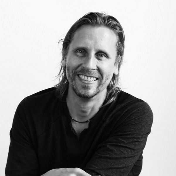 Dr. Beau Lotto