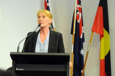 CP-Speak-Podium-White-Ribbon-400x265