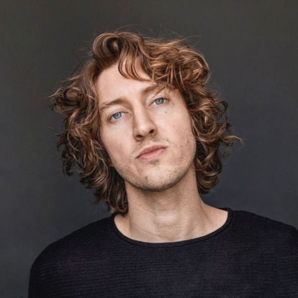 Dean Lewis