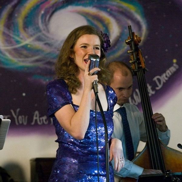 Dizzy With a Dame