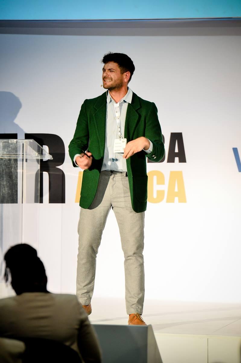 43080716_544355512654002_8332395708548120576_o