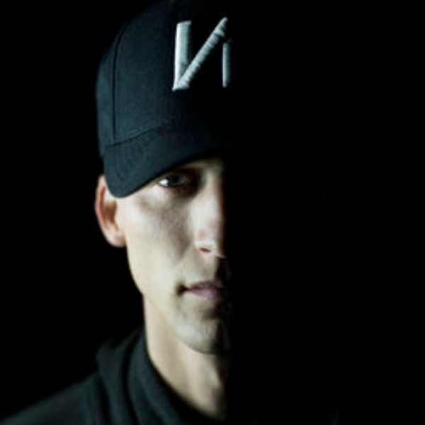 NF NF