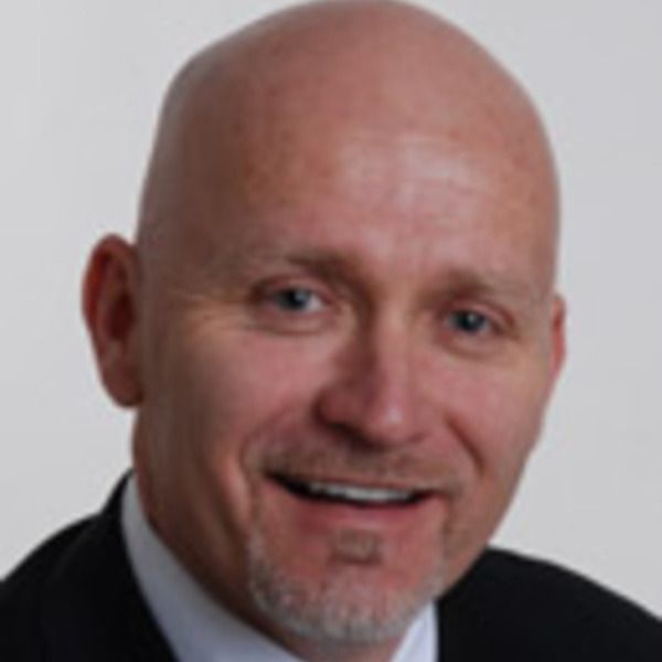 Raymond Saint