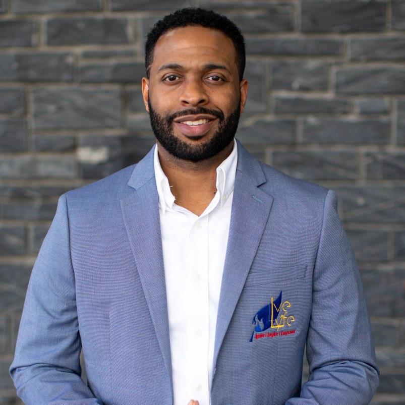 Kenston Henderson Sr Profile