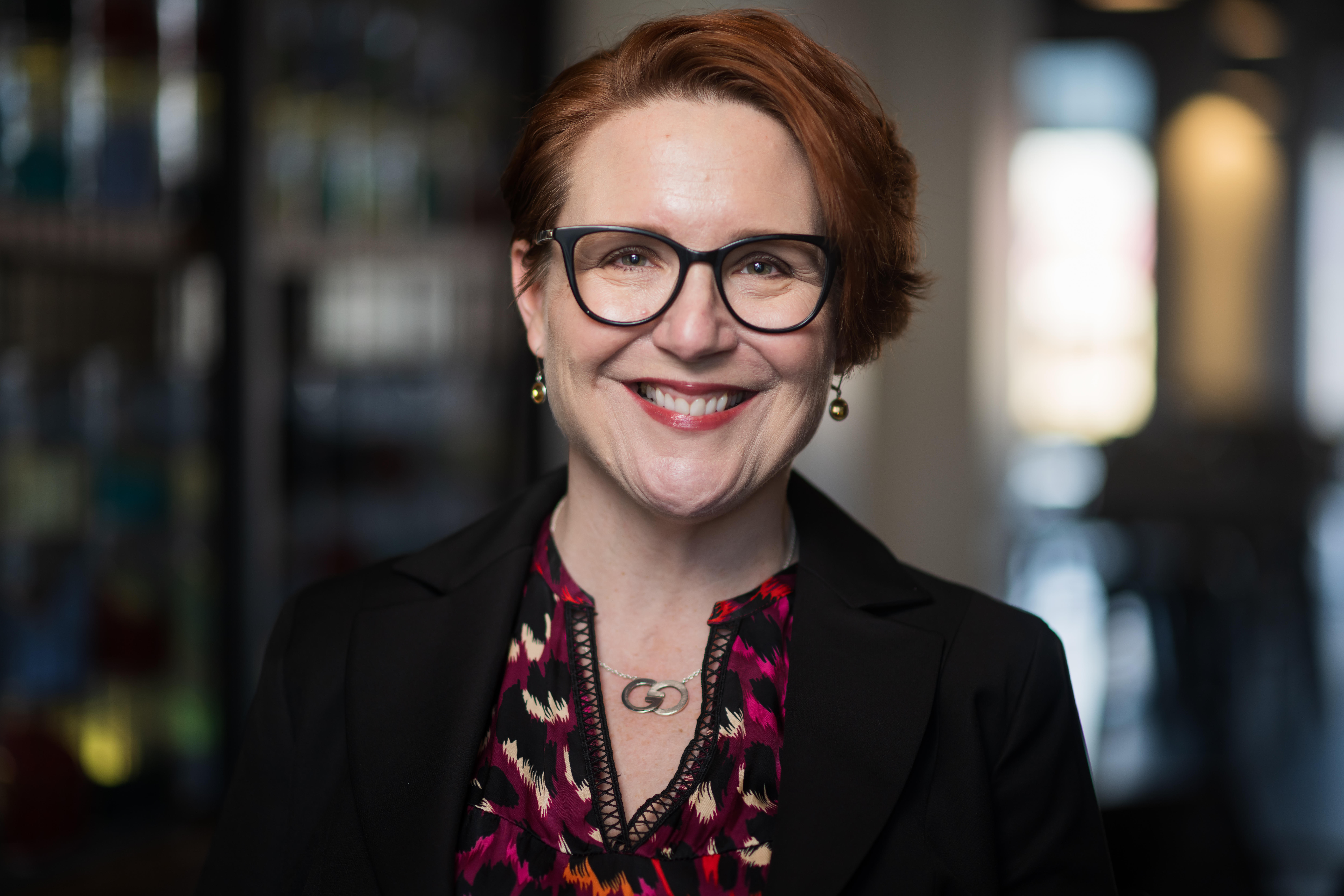 Headshot Gina Glover - Jan2025